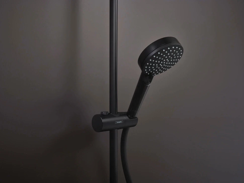 Душевая система с переключателем, без смесителя, черный Hansgrohe Vernis Shape Showerpipe 26282670