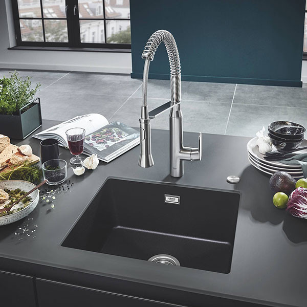 Мойка K700U, композитная, 533x457, черный гранит Grohe 31654AP0