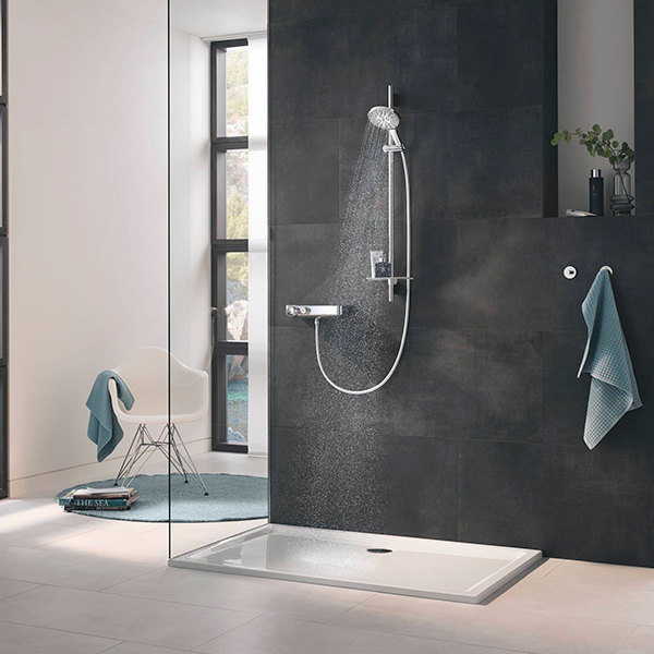 Rain Shower Smart Active 150  Душ.гарнитур, круглый ручной душ, 3 режима струи, душ. Штанга 900 мм