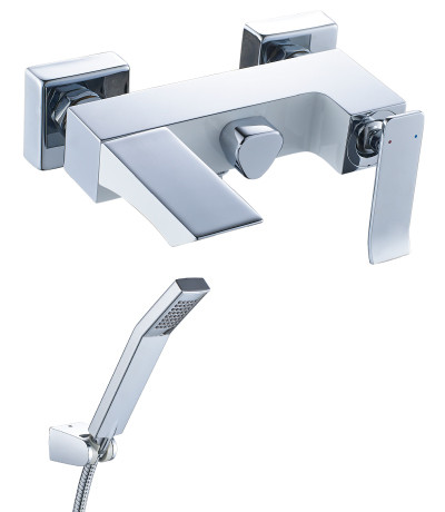 LM5814CW Контест Смеситель для ванны с фиксированным изливом (к/к 10)