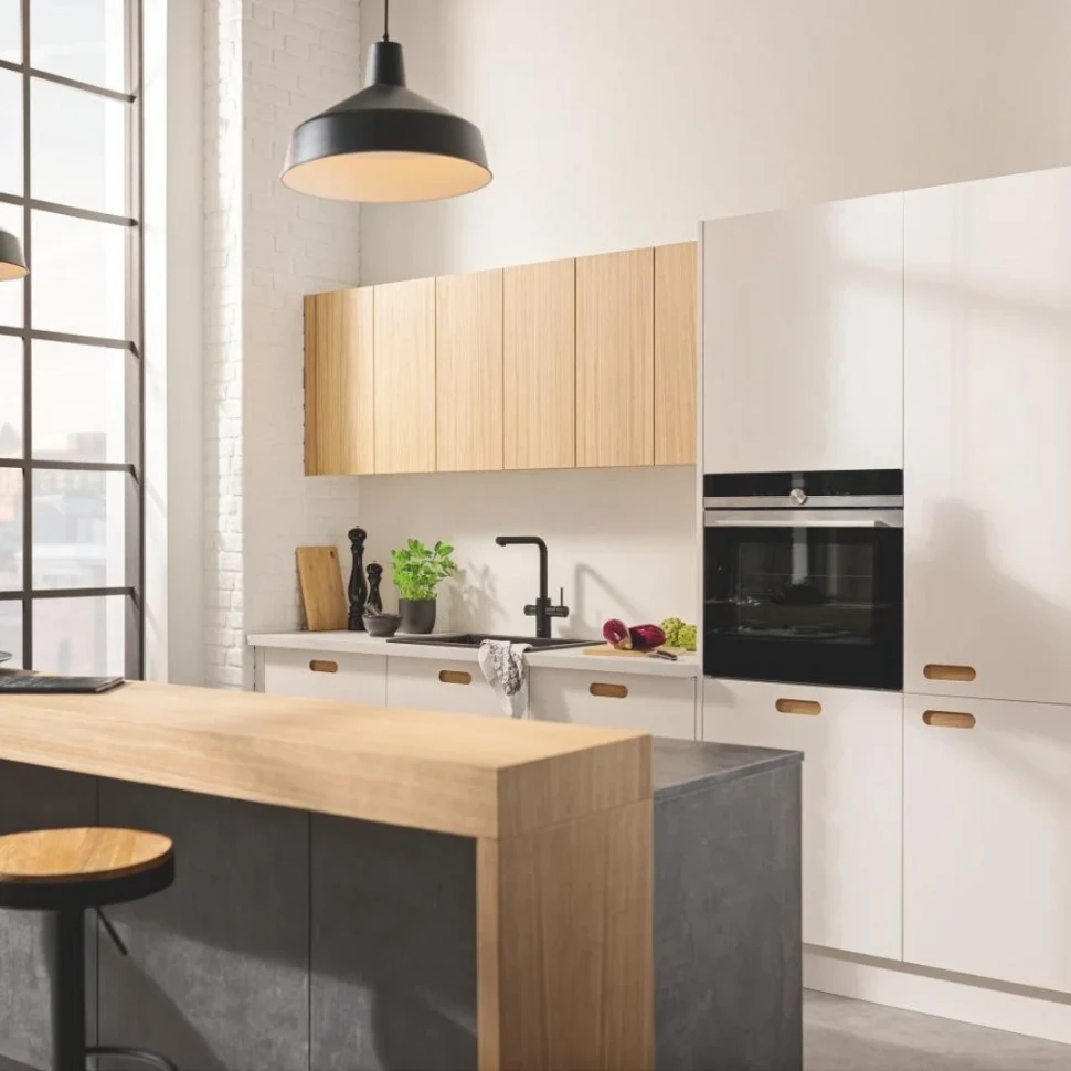 Смеситель для кухни GROHE Blue Pure Minta с выдвижным изливом и возможностью подключения фильтра, фантомный чёрный (30590KF0)