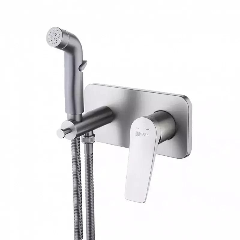 LM3720GM Смеситель Lemark Bronx с гигиеническим душем, встраиваемый