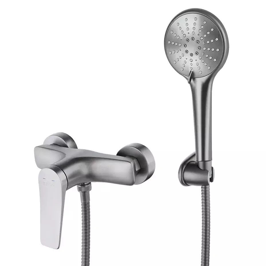 LM3703GM Cмеситель Lemark Bronx для душа, графит