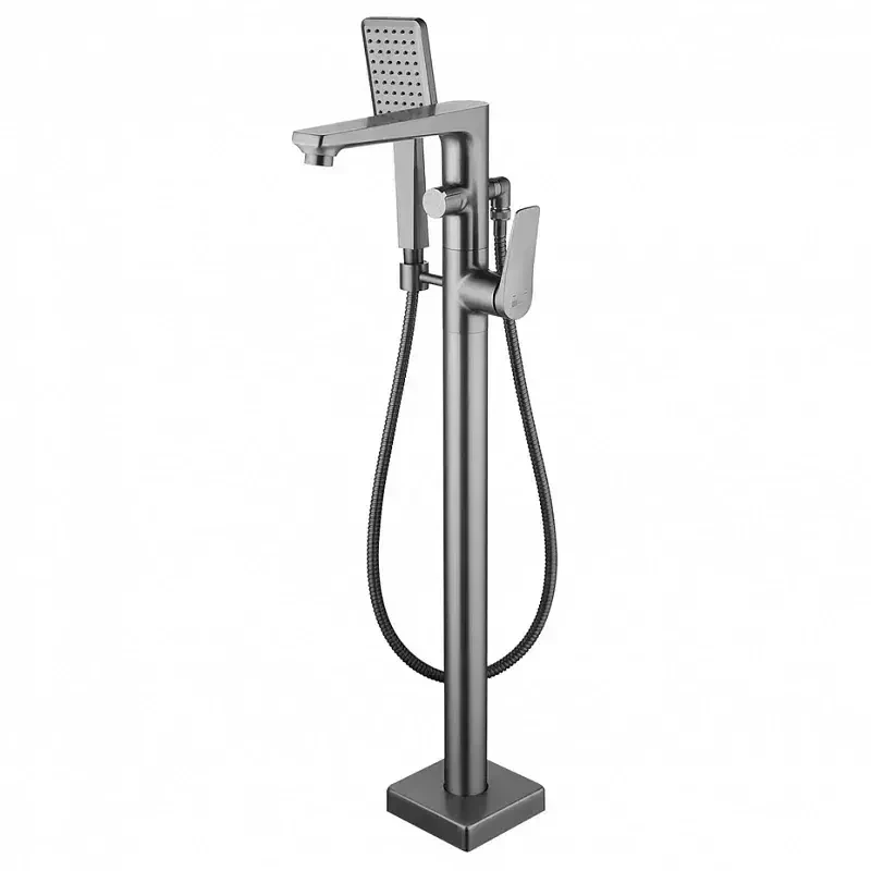 LM3744GM Смеситель Lemark Bronx для ванны, напольный